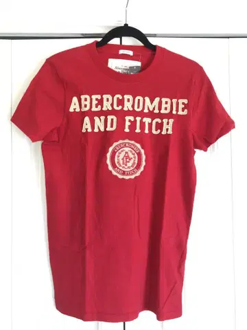 ABERCROMBIE AND FITCH 레드 티셔츠 S