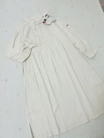 핑크하우스 긴팔 원피스 면 옷깃 프릴 로고 자수 가을 겨울 핀턱