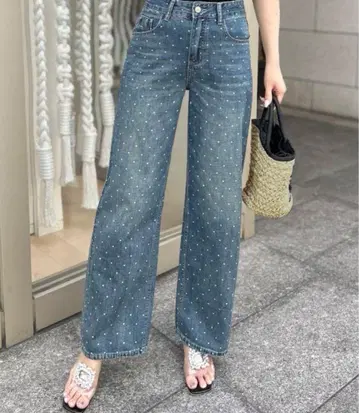 도트 무늬 라이트 블루 스트레이트 데님