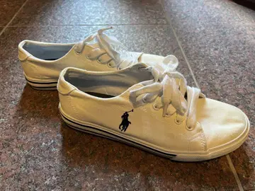 Polo Ralph Lauren 화이트 스니커즈