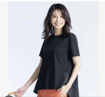 23구 컴팩트 폰치 페플럼 티셔츠 블랙 SIZE44