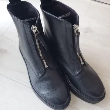 H&M 블랙 사이드 고어 부츠 EUR 36