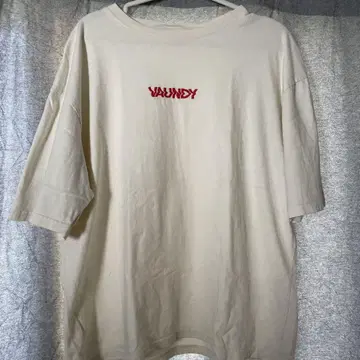 VAUNDY 베이지 티셔츠 L 사이즈