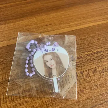 ME:I 아레나 투어 가챠 캡슐토이 미니 부채 사쿠라이 미우