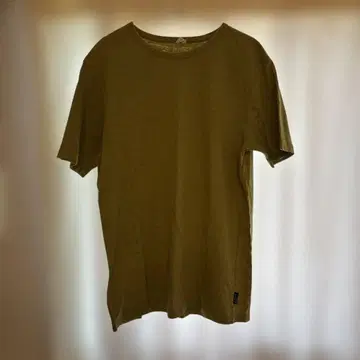 Gohemp 올리브색 T셔츠