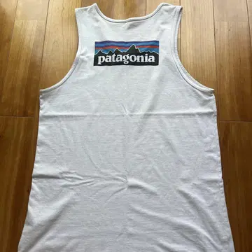 patagonia 탱크탑 화이트