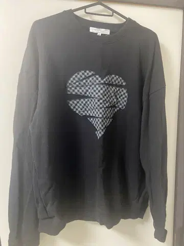 Anchor Smith 블랙 하트 무늬 맨투맨 M