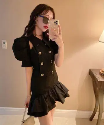 amerge. 아멜쥬 JQ slit 트렌치 tops BLACK