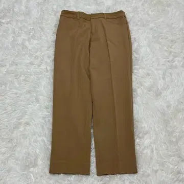 VIS 팬츠 센터 프레스 베이지 슬림 레그 실루엣 깔끔 베이직