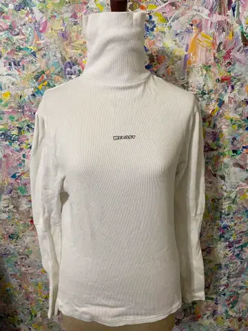 holiday 홀리데이 터틀 티셔츠