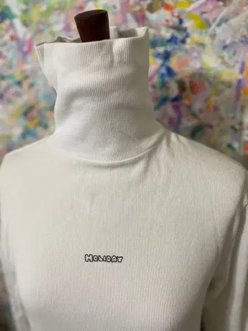 holiday 홀리데이 터틀 티셔츠