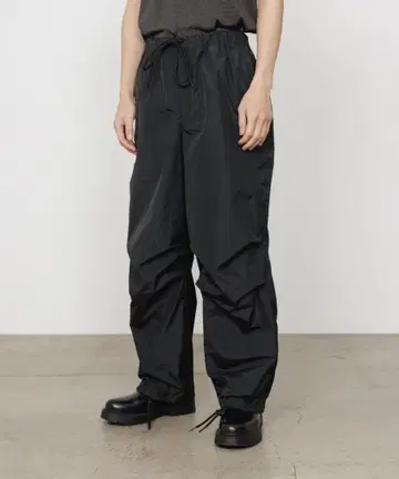 새상품 marka 25SS SILK TAFFETA 실크 타프타 팬츠