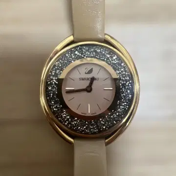 Swarovski 크리스탈 장식 시계