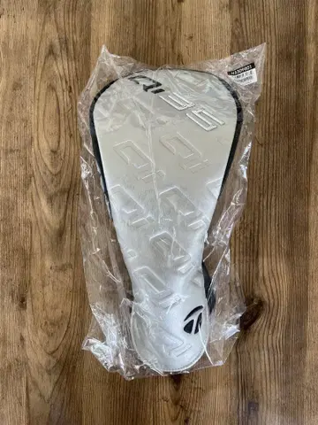 TaylorMade 드라이버용 골프헤드커버 Qi35