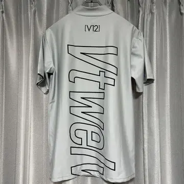 V12 라이트 그레이 반팔 모크넥