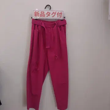 핑크 데미지 가공 테이퍼드 팬츠 택 포함 새상품