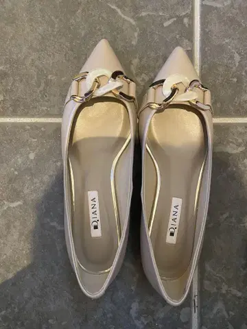 DIANA 다이애나 펌프스 마블 체인 베이지 24.5cm