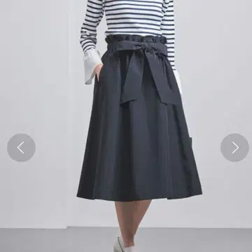 유나이티드 애로우즈 그로그랭 리본 플레어 스커트