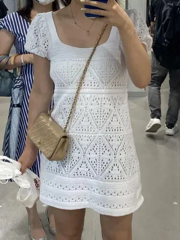 ZARA 화이트 레이스 미니 원피스