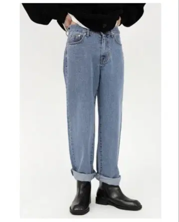 Musinsa STANDARD STRAIGHT JEANS