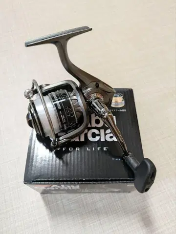 아부가르시아 카디날 3 STX 2500MSH