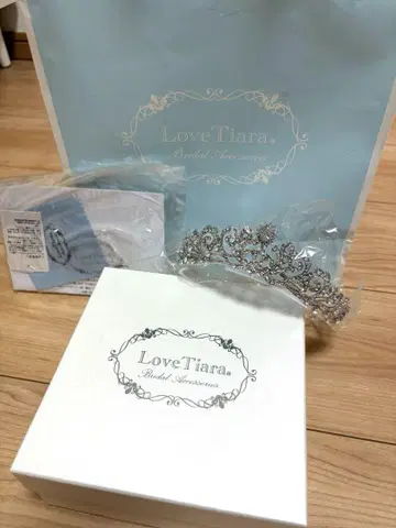 [ 새상품급 ] 러브티아라 love tiara 티아라 웨딩