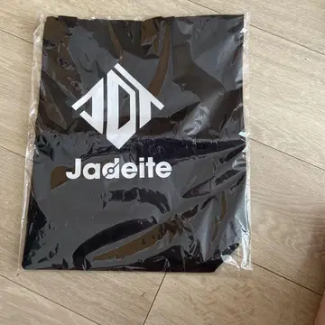 Jadeite 팀 굿즈 숄더백 블랙