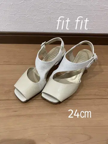 fitfit 스퀘어토 스트랩 샌들 24cm