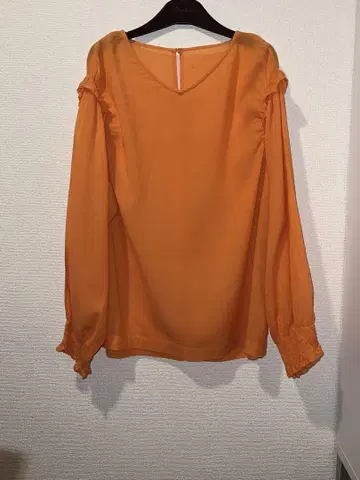 SHIPS any: 보일 개더 블라우스 시어 소재