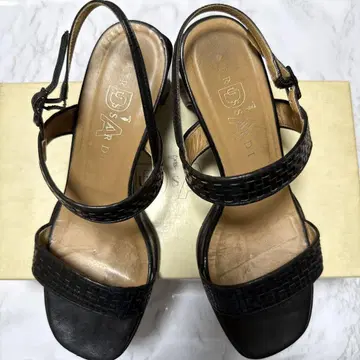 트루사르디 샌들 블랙 23cm