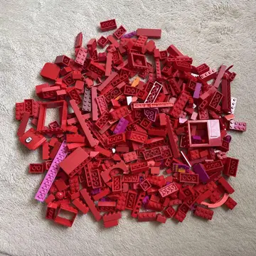 LEGO 빨간색 계통 블록 세트 100개 이상
