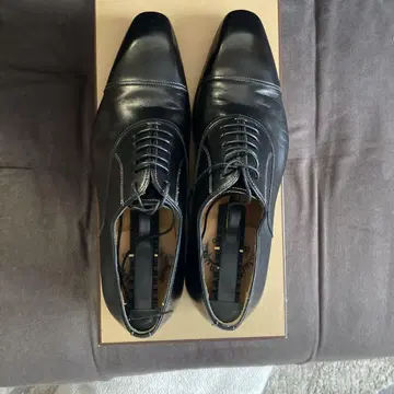 블랙 레이스업 드레스 슈즈