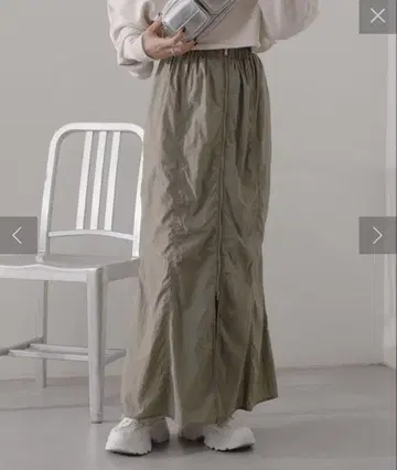 Kastane 카스타네 나일론 내로우 스커트 카키