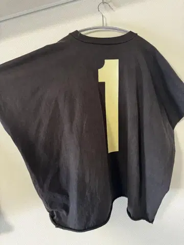 YEEZY GOSHA VULTURES ONE BOX TEE 티셔츠 2