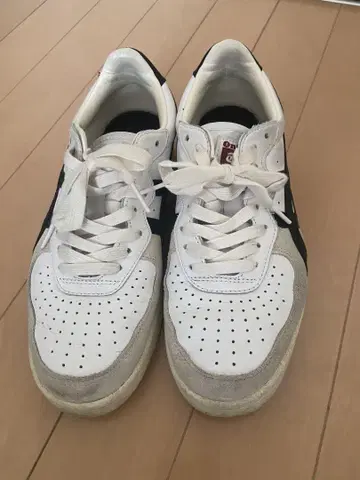 오니츠카타이거 스니커즈 24cm