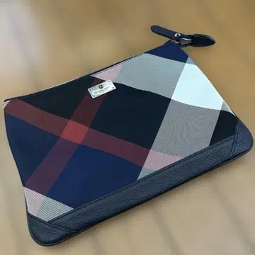 BLACK LABEL CRESTBRIDGE 블랙 라벨 클러치백