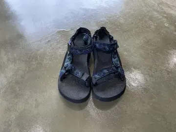 90s teva original universal sandal
