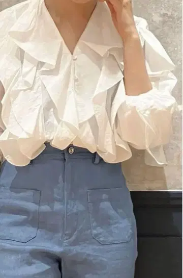 이에나 블라우스