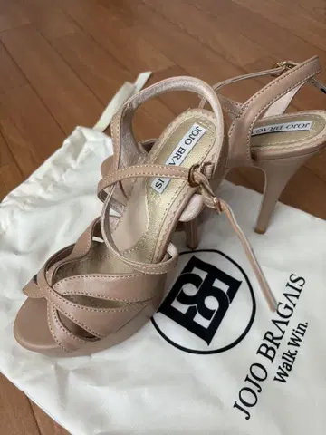 jojo bragais 하이힐