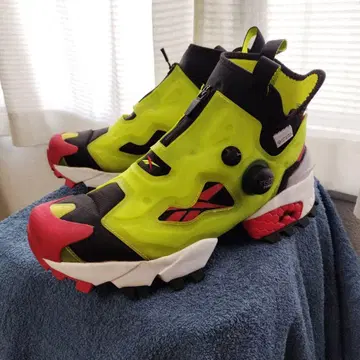 리복 인스타펌프 퓨리 GORE-TEX 27cm