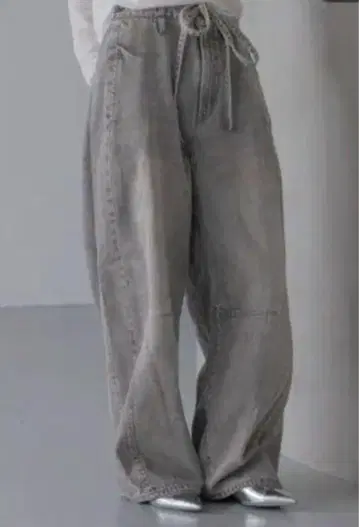 로리즈팜 이지 배럴 데님 팬츠 그레이 M