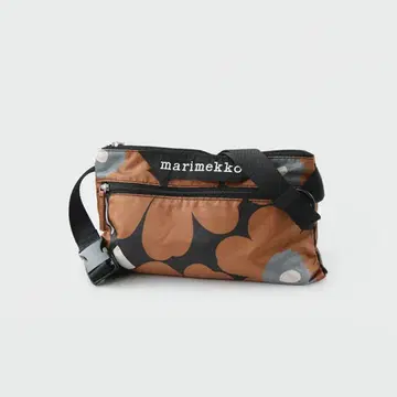 [미사용 새상품] 마리메꼬 Neat Crossbody Unikko S 백