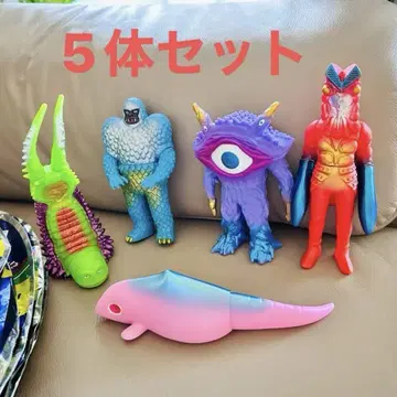 돈키 한정 울트라 괴수 시리즈 KAIJU COLORS 카이쥬 컬러즈
