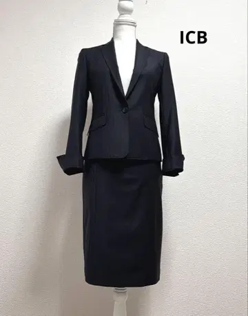 ICB 셋업 스커트 수트 택 포함 새상품 작은 사이즈
