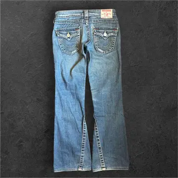 TRUE RELIGION JOEY 라이트 블루 데님 io 착용