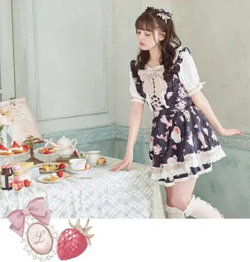 LIZLISA Salon de Fraise 패턴 셋업 블랙