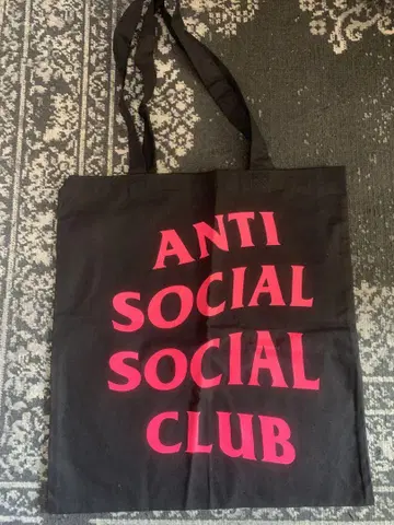 ANTI SOCIAL SOCIAL CLUB 토트백