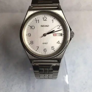 SEIKO SPIRIT 쿼츠 손목시계