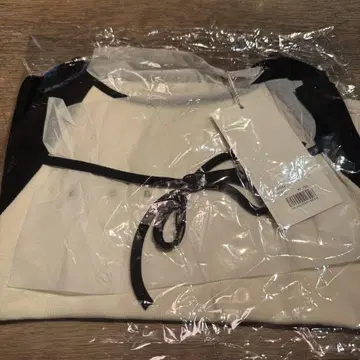 andmary Alma 리본 탑 아이보리