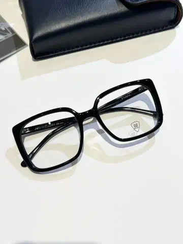 미사용품 JULIUS TART OPTICAL POWER 안경